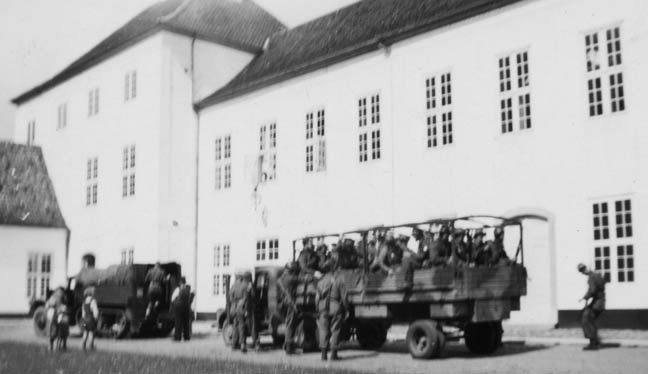 Graasten Slot. Lazaret. Hospital. Den Danske Brigade ankommer. 2. verdenskrig. www.avlg.dk